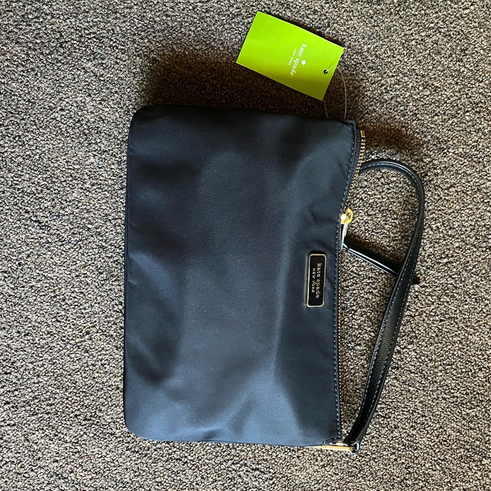 triple gusset crossbody